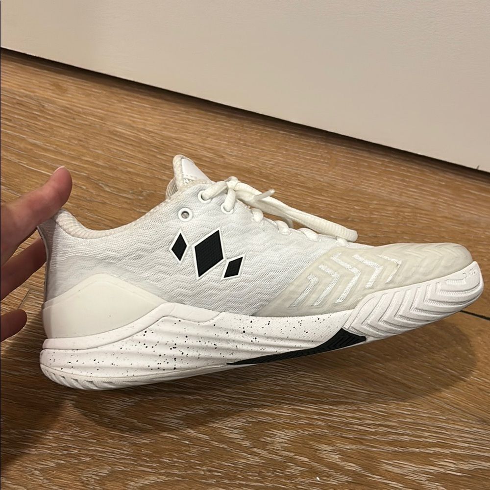 DIADEM COURT BURST White & Black Pickleball Sneakers, Size 7 - Picture 4 of 10